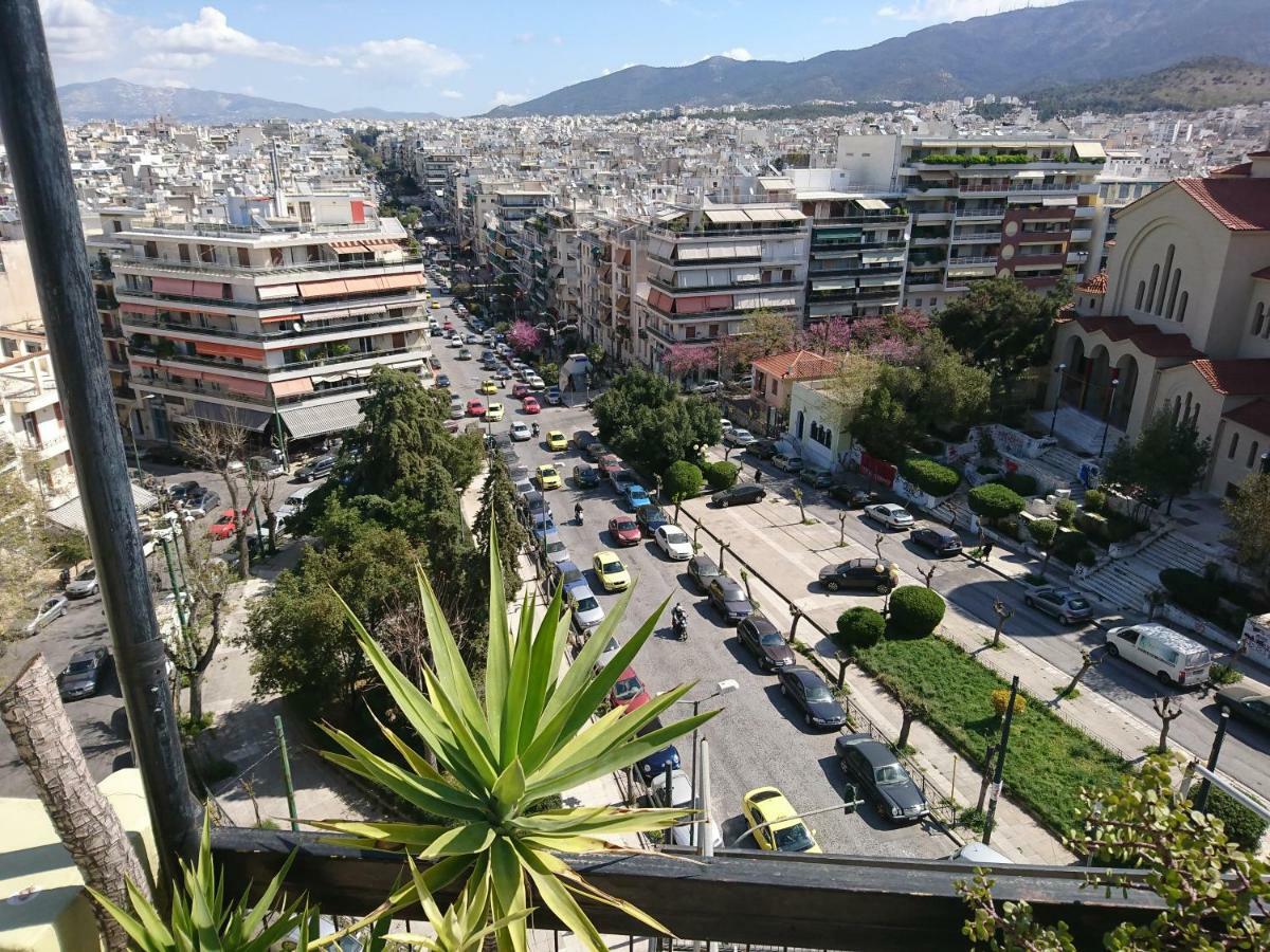 90m² 2 slaapkamer, 1 privé badkamer Appartement in Pagrati Athene Buitenkant foto