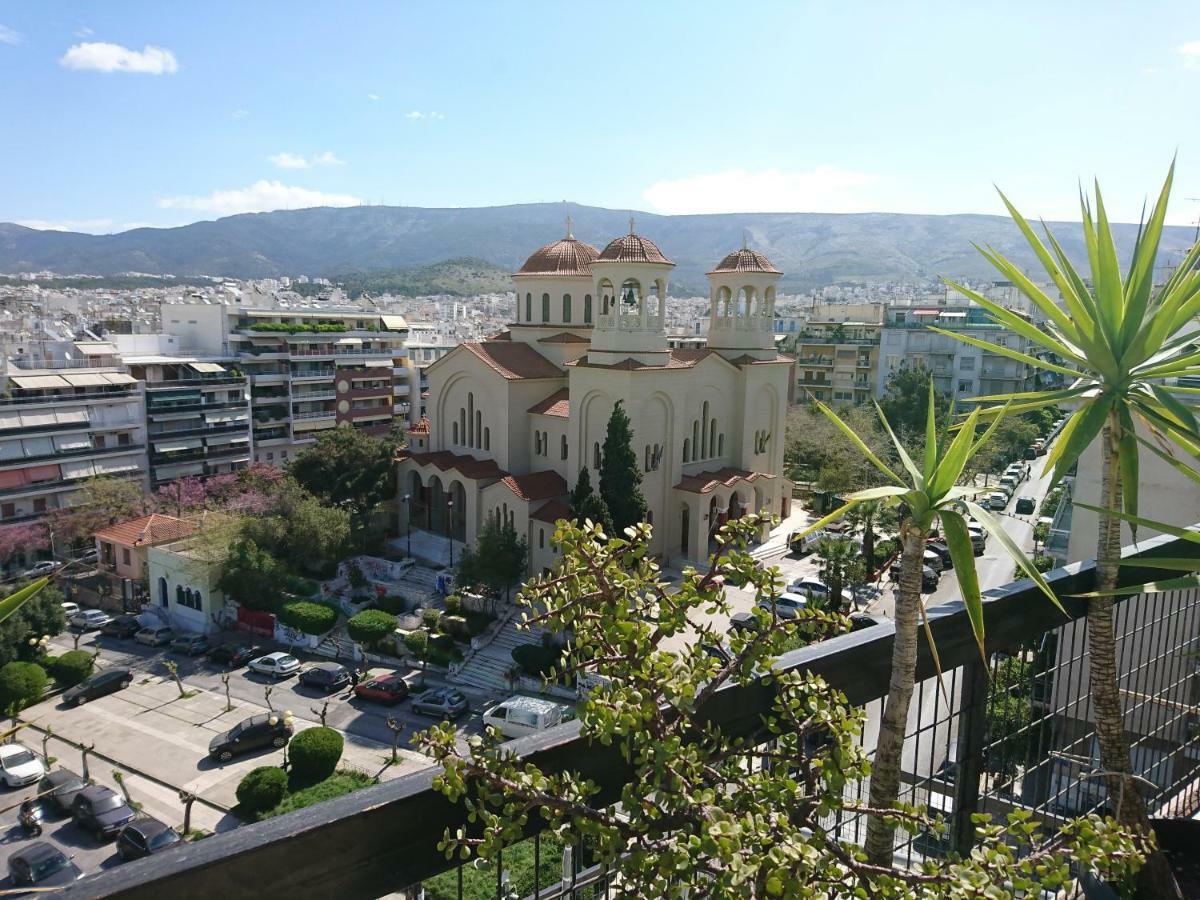90m² 2 slaapkamer, 1 privé badkamer Appartement in Pagrati Athene Buitenkant foto
