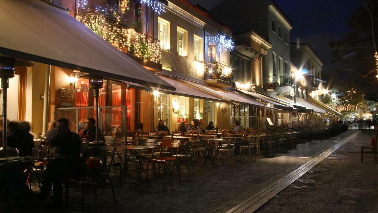90m² 2 slaapkamer, 1 privé badkamer Appartement in Pagrati Athene Buitenkant foto